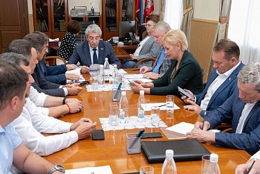 Заседание Заксоба пройдет 18 сентября